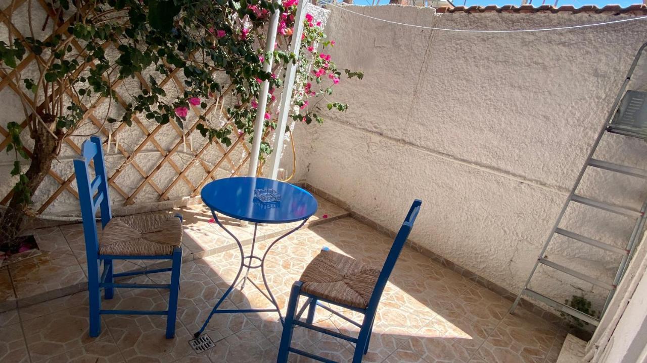 Patras Port Apartment Екстер'єр фото