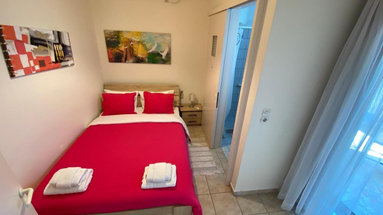 Patras Port Apartment Екстер'єр фото