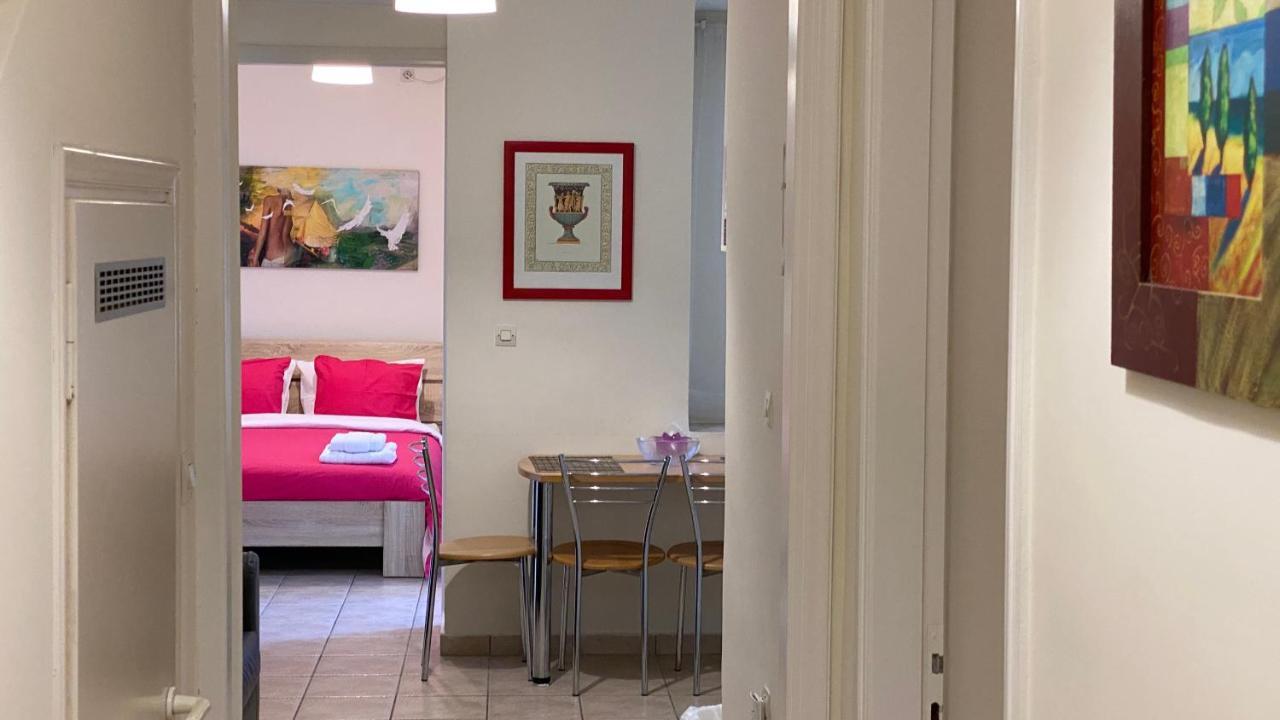 Patras Port Apartment Екстер'єр фото