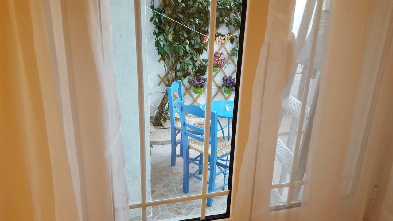 Patras Port Apartment Екстер'єр фото